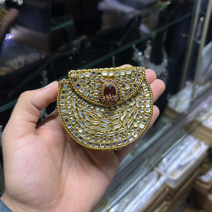 Kundan Jeweled Minaudière