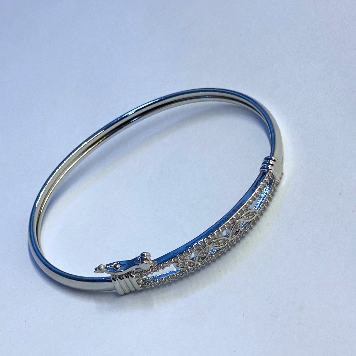 Celestia Leaf Bangle 2-Silver