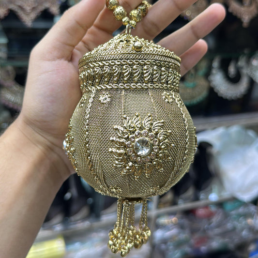 Dome Potli Clutch