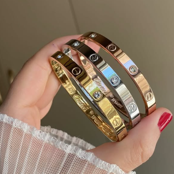 Screw Motif Cuff-Gold