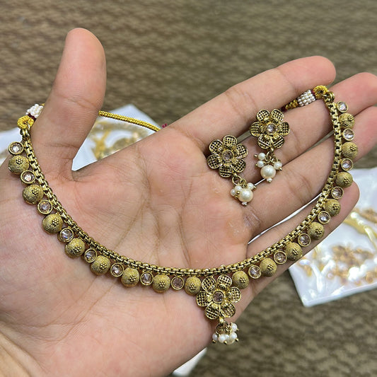 Royal Floral Kundan Pearl Set
