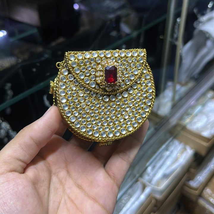 Kundan Jeweled Minaudière