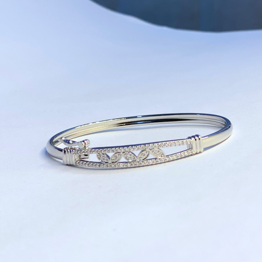 Celestia Leaf Bangle 2-Silver